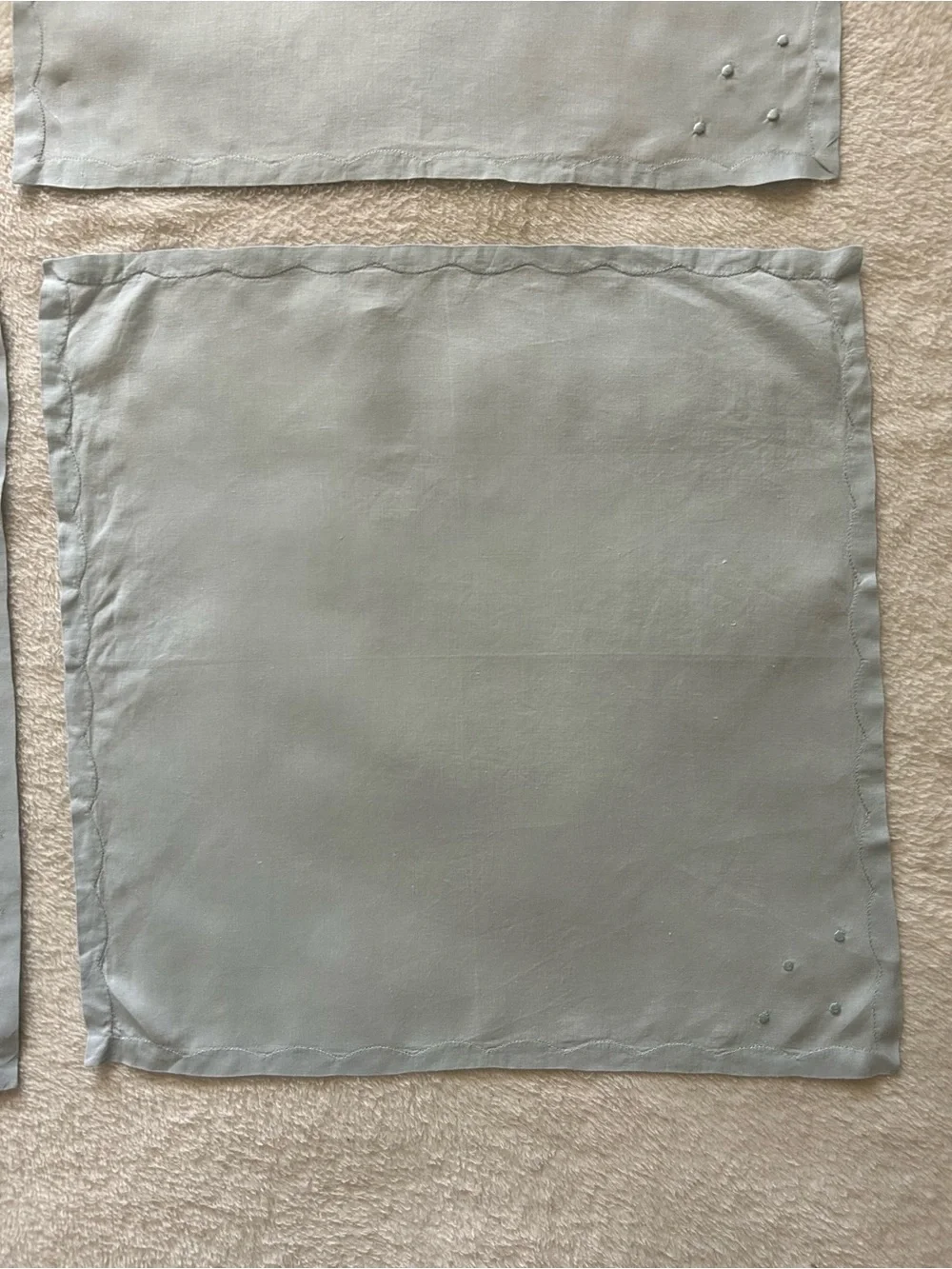 Vintage Linen Napkins Blue Colored Set of 4 Dinnerware 16.5